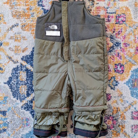 THE NORTH FACE | "Snowquest" Insulated Toddler Bib | Taupe Green Camo Print - Picture 5 of 11